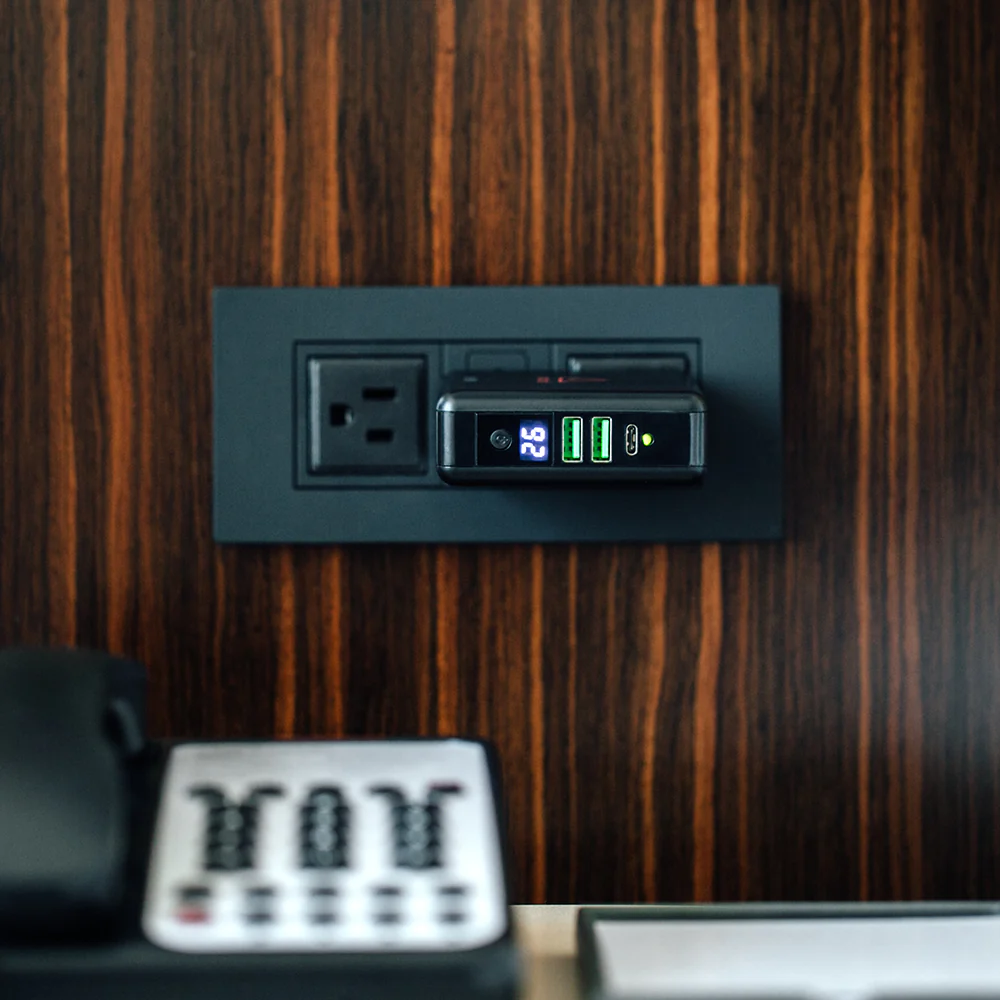 Adonit Wireless Travel Cube power bank product image