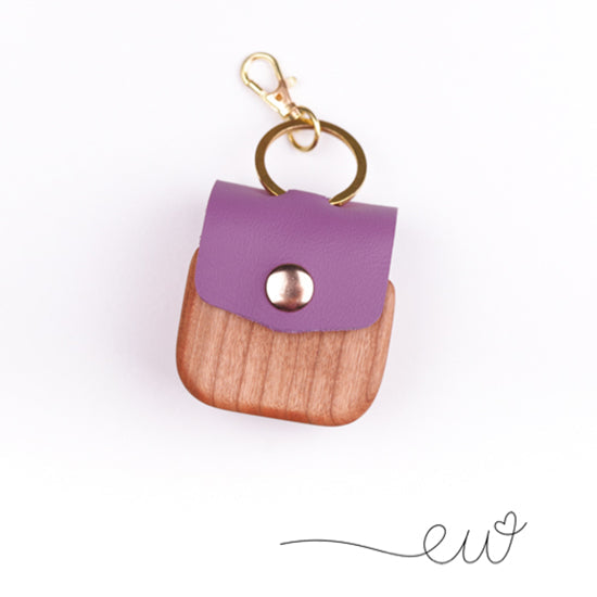 Elegant Wood AirPods Case - pink product photo
