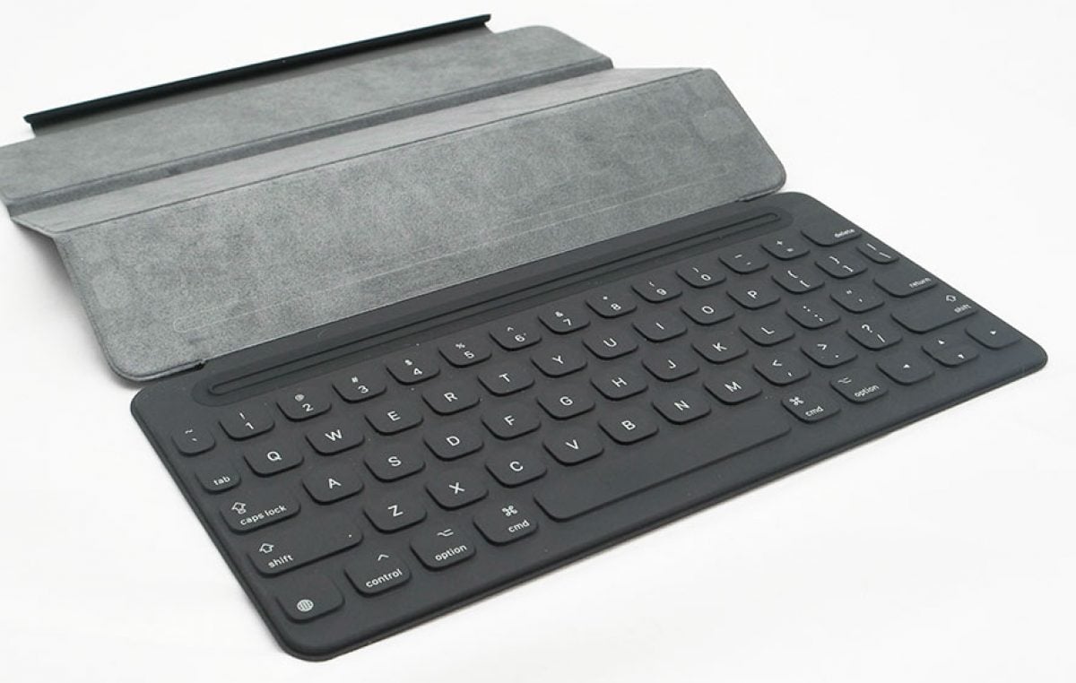 Apple Smart Keyboard Folio for 12 9-inch iPad Pro 3rd Generation Black
