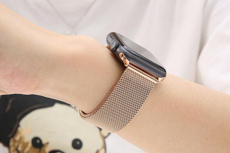 Apple watch strap 44mm Gold Milanese Loop additional product image