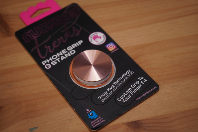 Rose Gold Metal Vinyl product photo