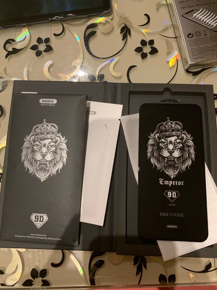 Remax iPhone-11Pro Xs 9D Tempered Glass Screen Protector product photo