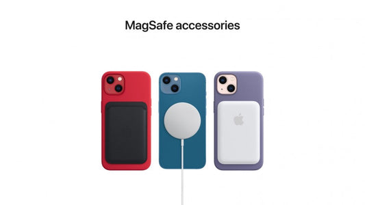 Apple iPhone 13 Silicone Case with MagSafe - Abyss Blue