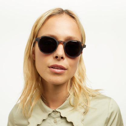 Barner Chamberi Sun Glasses - Tortoise product photo