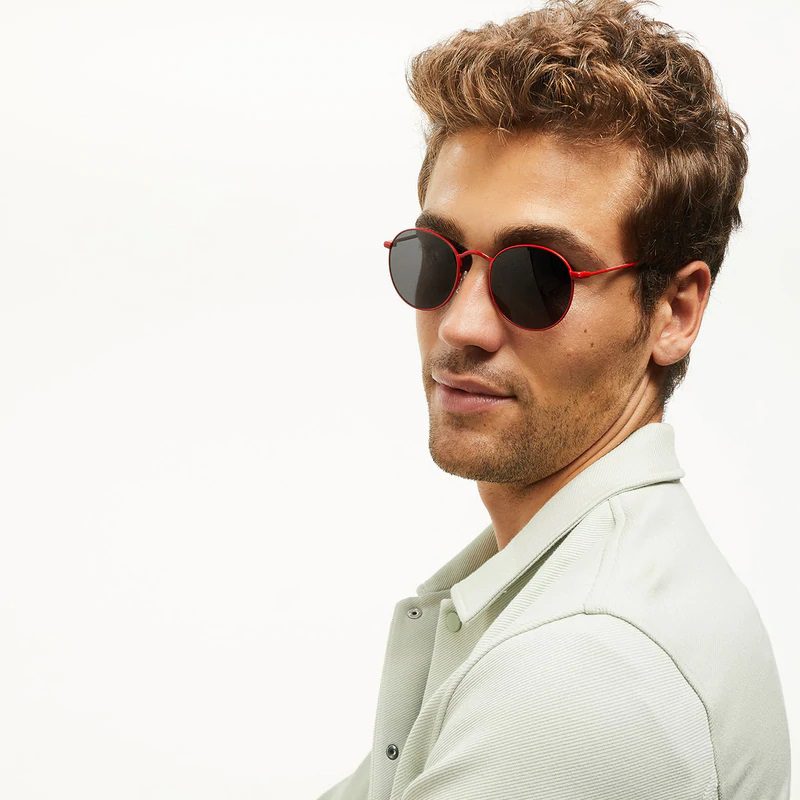 Barner Sun Glasses Model Recoleta - Classic Red product photo