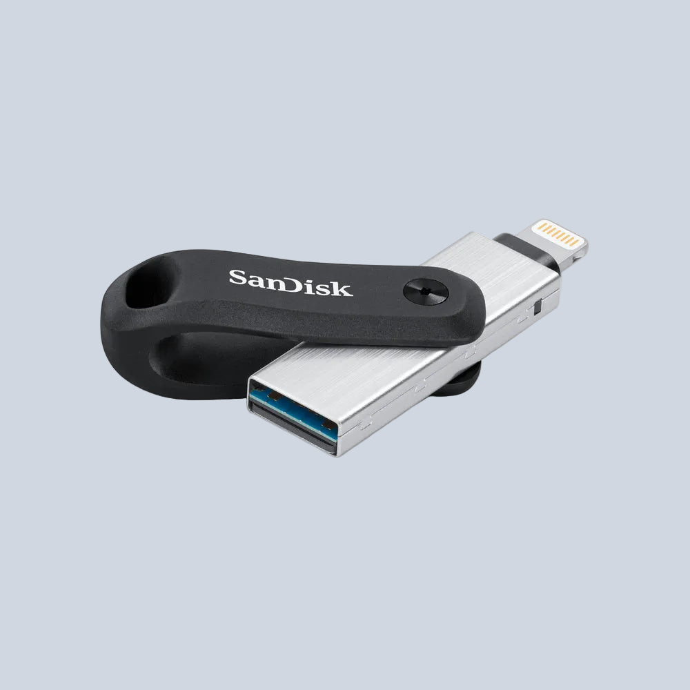 SanDisk 64GB iXpand Flash Drive Go for iPhone and iPad power bank product photo