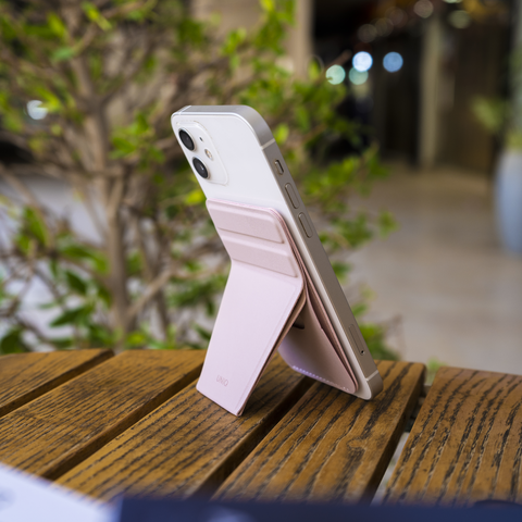 Uniq LYFT Magentic Snap-On Stand And Card Holder - Pink additional product image