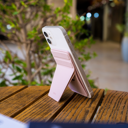 Uniq LYFT Magentic Snap-On Stand And Card Holder - Pink additional product image