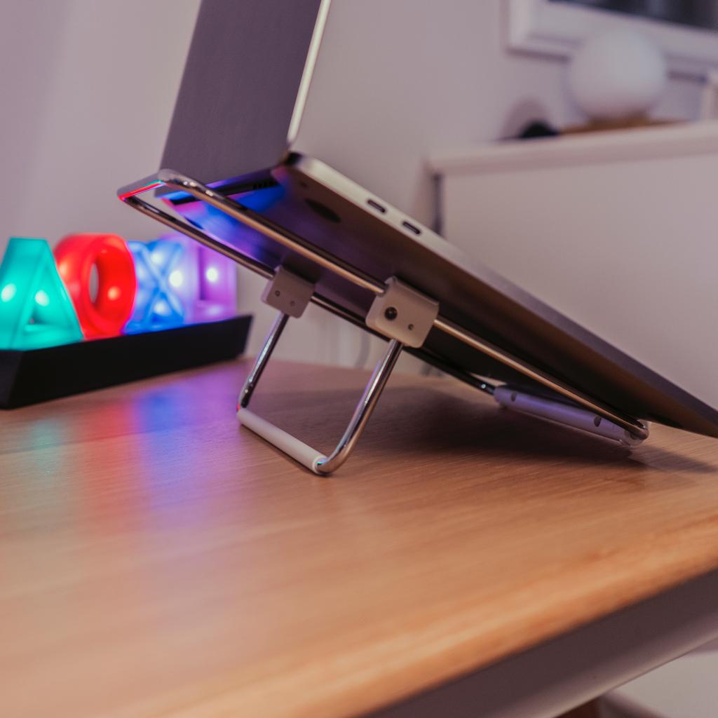 Ugreen Adjustable Laptop Desk Stand product image