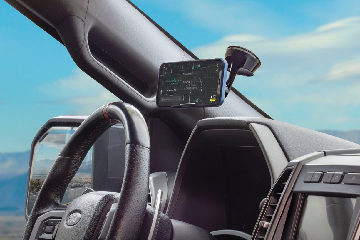 Scosche - MagicMount Pro Charge5 Window Dash - Black product photo