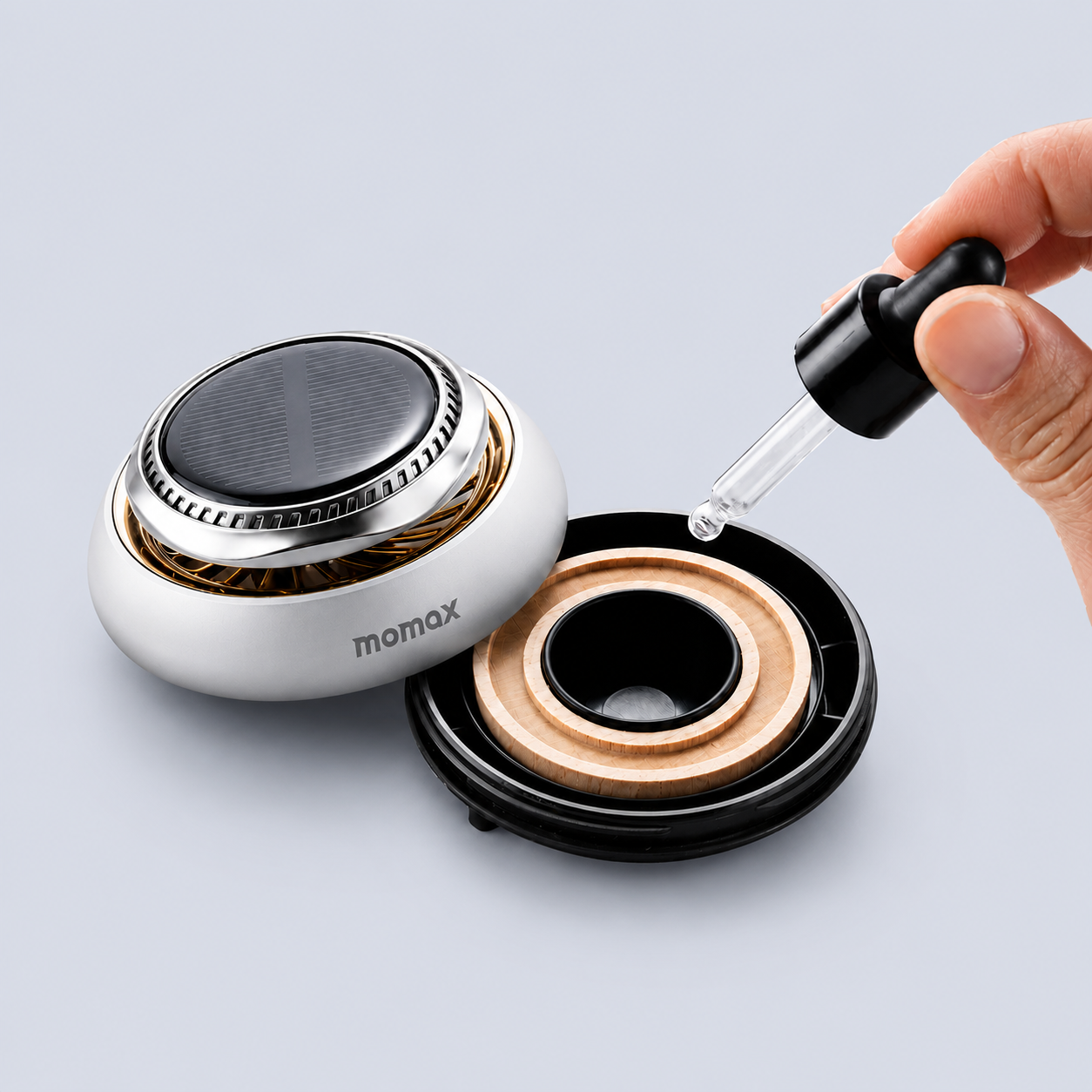 Momax ECO360 Replacement Aroma Oil CR2LX - Cologne back view