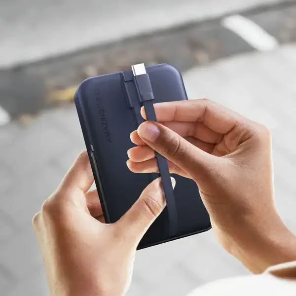 AmazingThing Thunder Go Magstand 10000mAh Powerbank-Blue product image