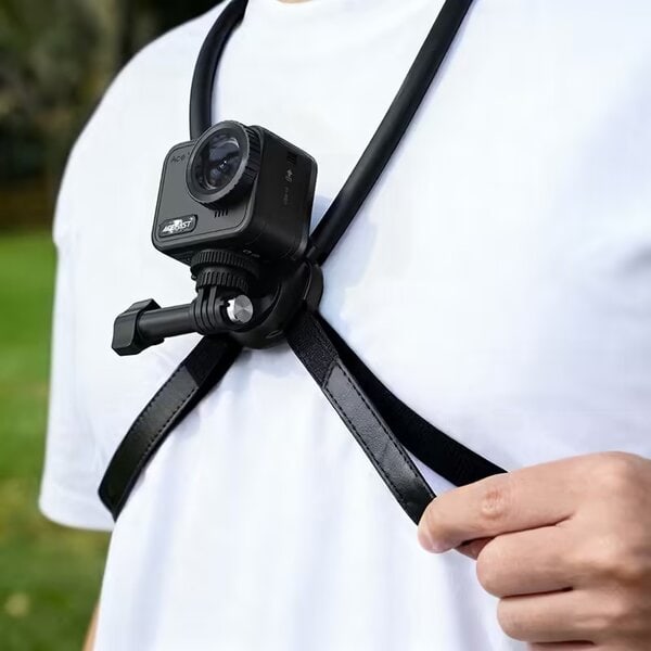 Acefast Neck Action Camera Holder E37 product photo