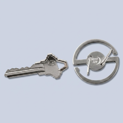 Niteize Medallion Key Carabiner product photo