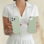 ⁦Woodcessories iPhone 14 Pro Change Case Green⁩ - الصورة ⁦4⁩