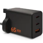 UAG Wall Charger SRGE 65W 3Port UK - Black